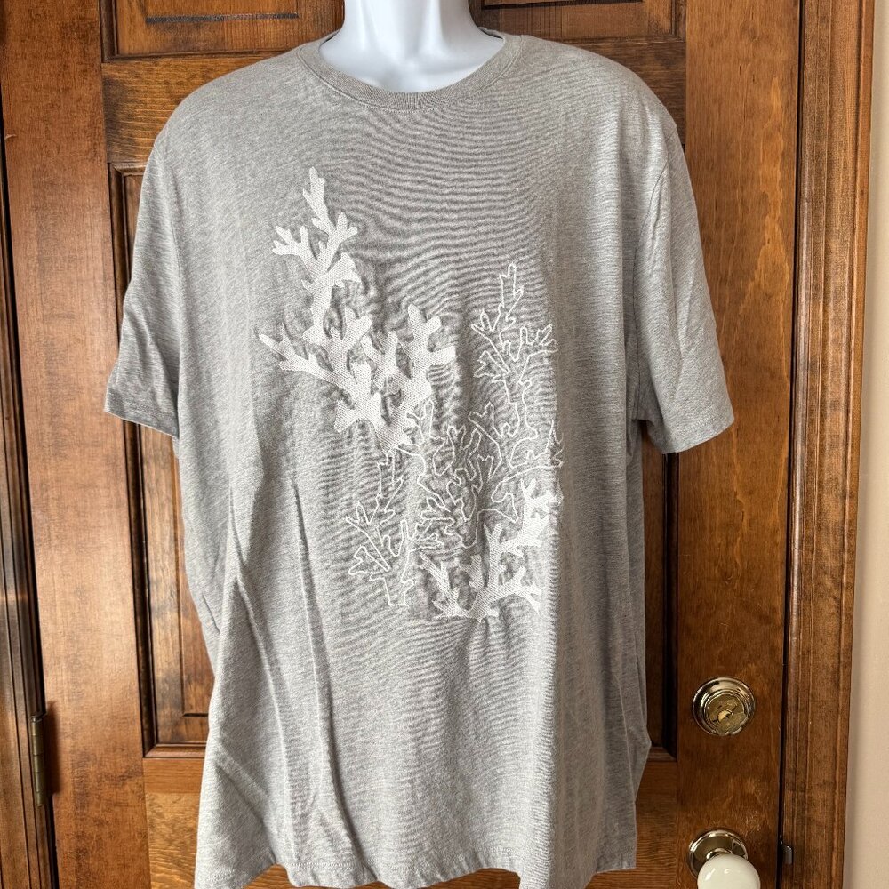 Express Gray w/White Embroidered Abstract Branches Crewneck Tee XXL